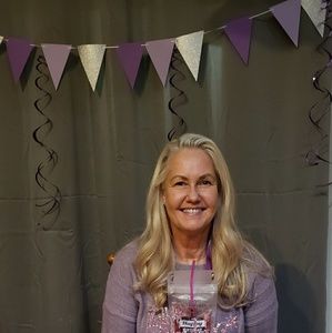 Meet your Posher, Janet